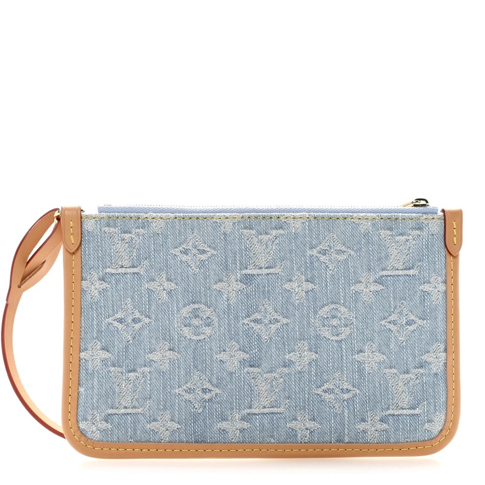 🦄 Limited Edition Louis Vuitton Denim Pouch/Wristlet
